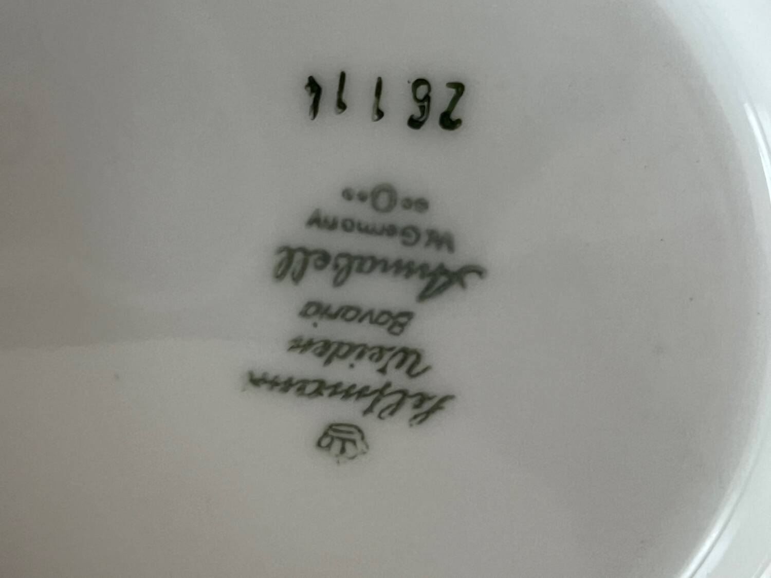 Annabell porcelain coffee pot