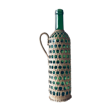 Bouteille décorative avec osier
