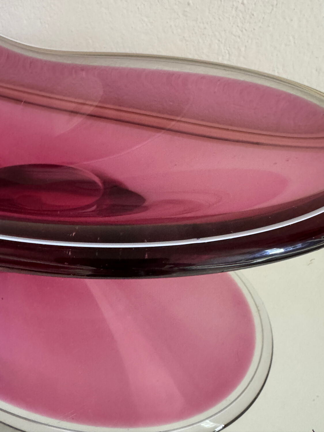 Scandinavian blown glass bowl Paul Kedelv 1950s