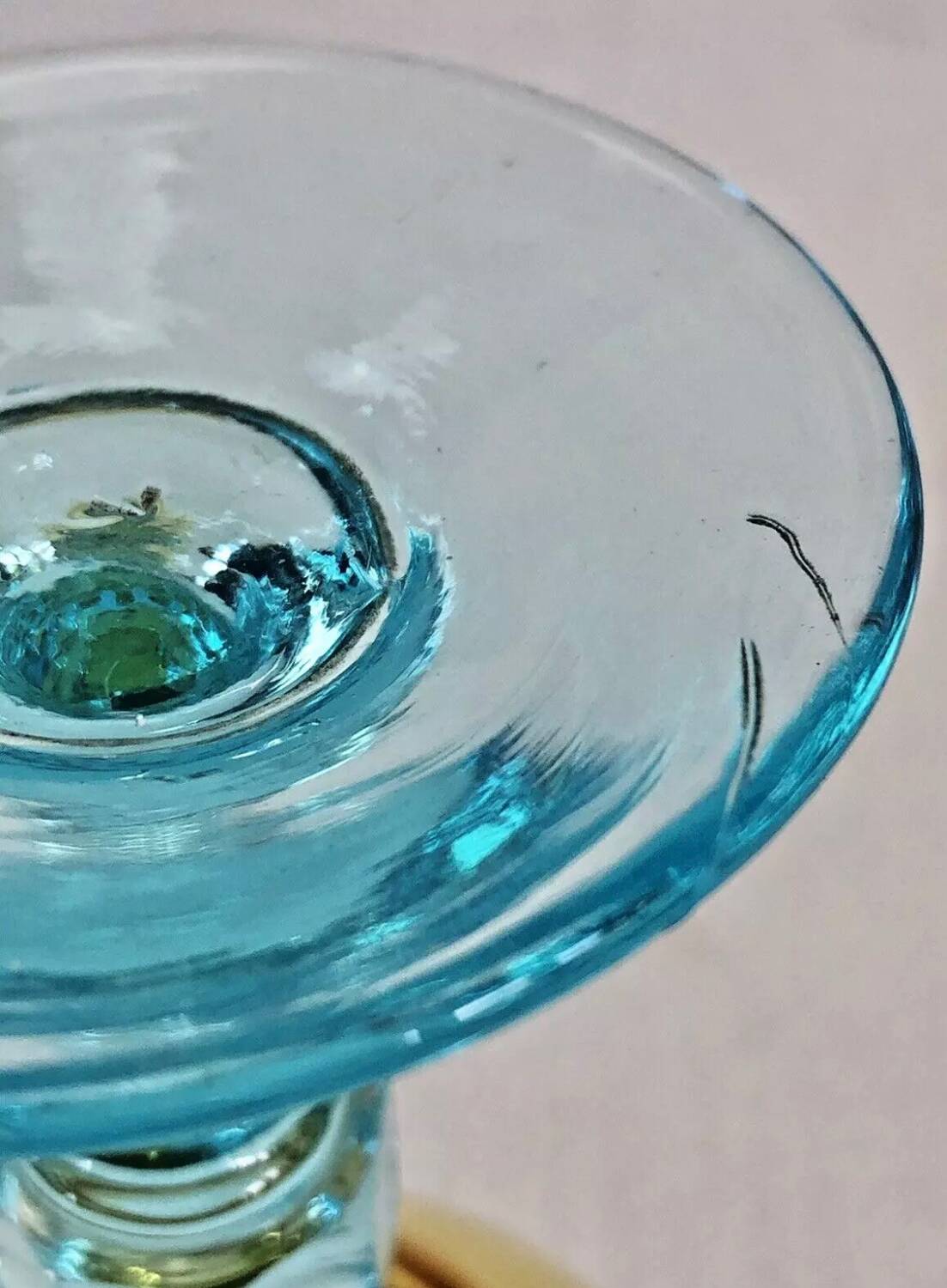6 anciens verres à vin eau bicolores George Sand