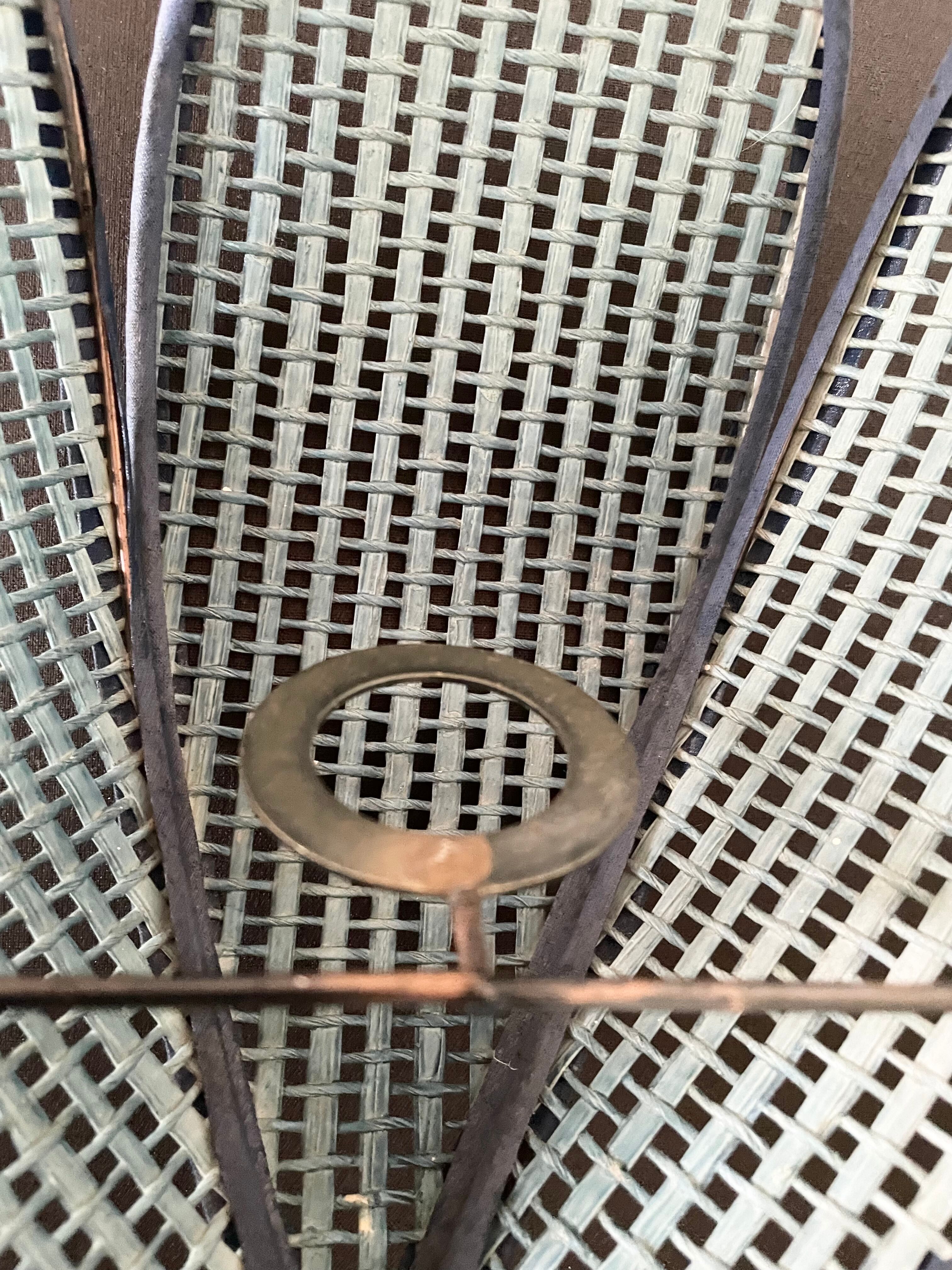 Lotus flower canning wall lamp