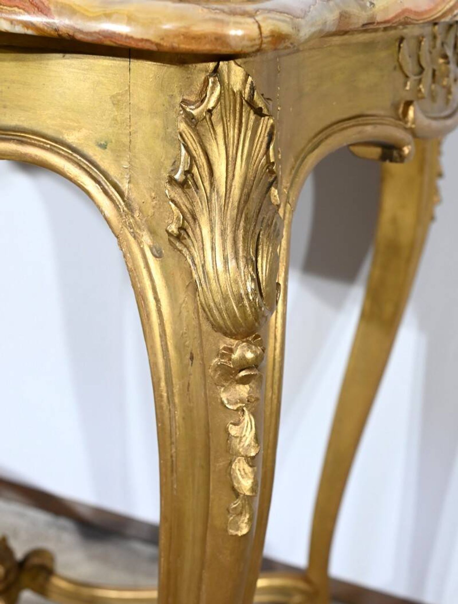 Small Middle Table in Golden Wood, Louis XV style – Late 19th century