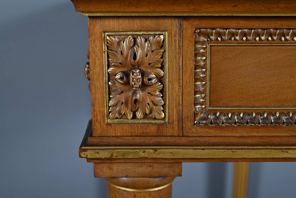 Console en acajou, style Louis XVI – 2ème moitié XIXe