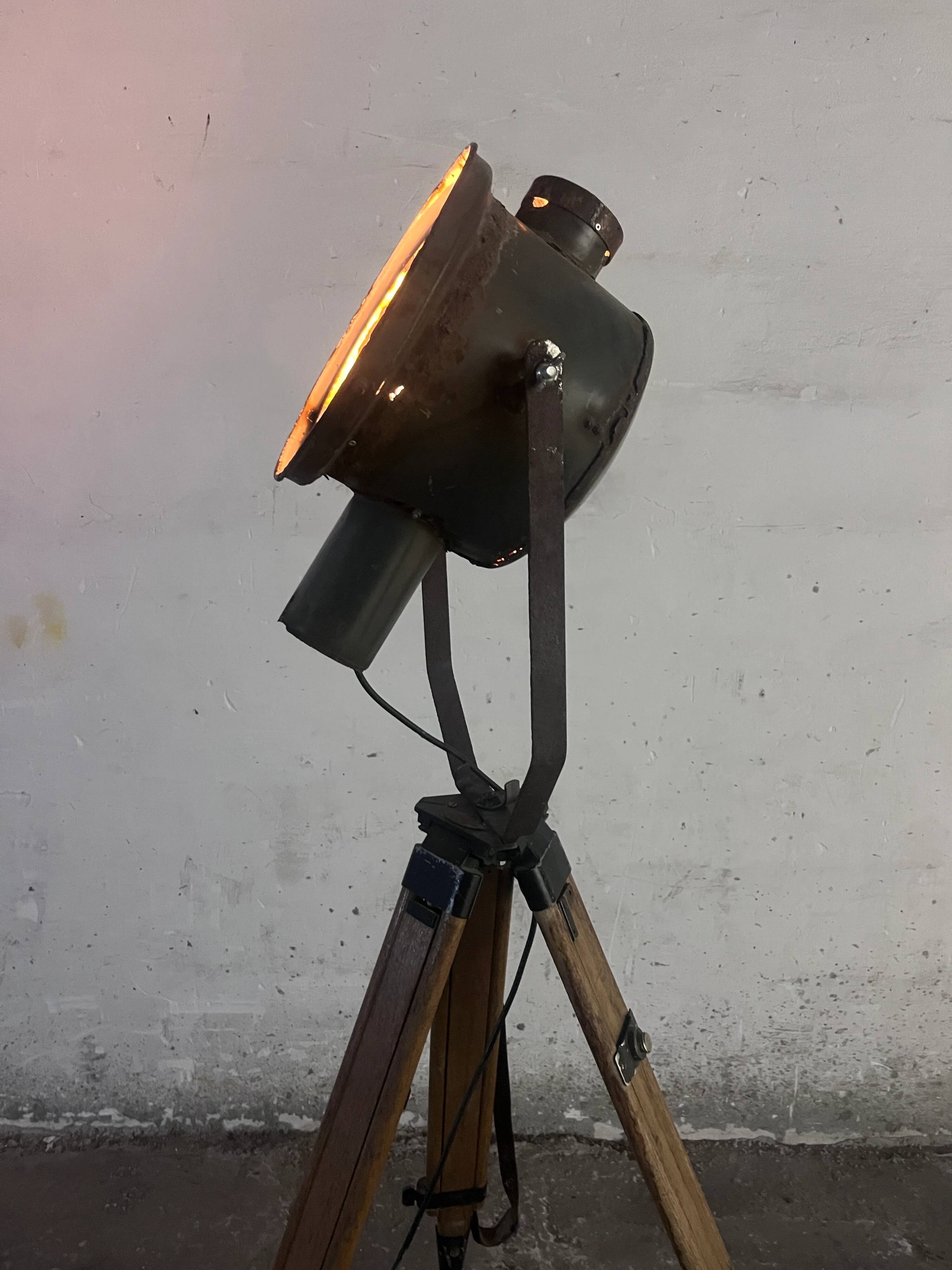 Industrial spotlight floor lamp on tripod PZO STG 4, Poland, 1970s