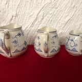 3 anciens pots à lait ou crémiers en faïence de Sarreguemines Digoin