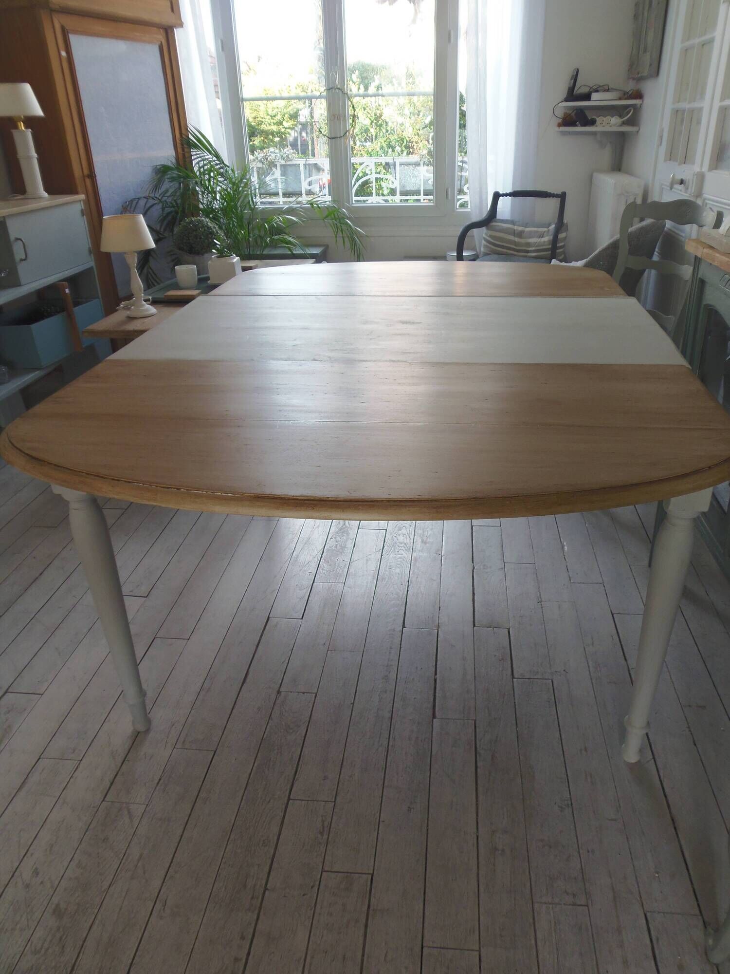 Flap table, pearl gray patinated base, medium oak waxed top.