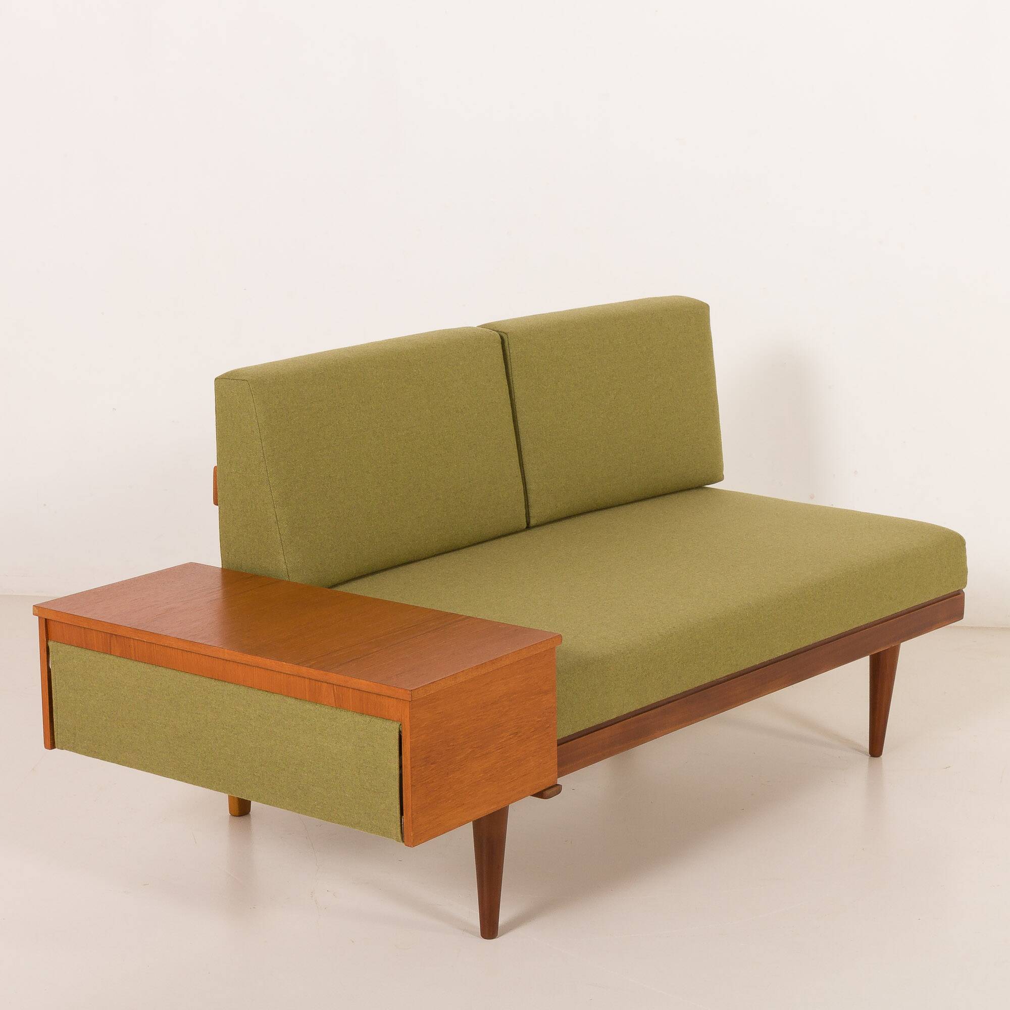 Svane daybed suit, set of 2 sofas and a side table by Igmar Relling, Norway