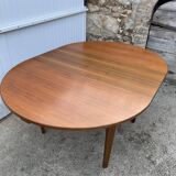Scandinavian extendable round table in teak dia 116cm an60