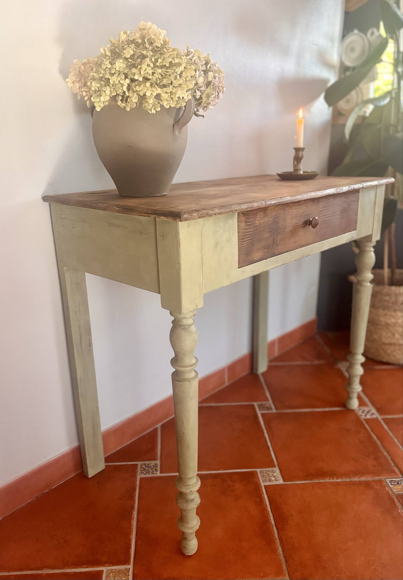 Old patinated wooden console – French country spirit, turned legs.