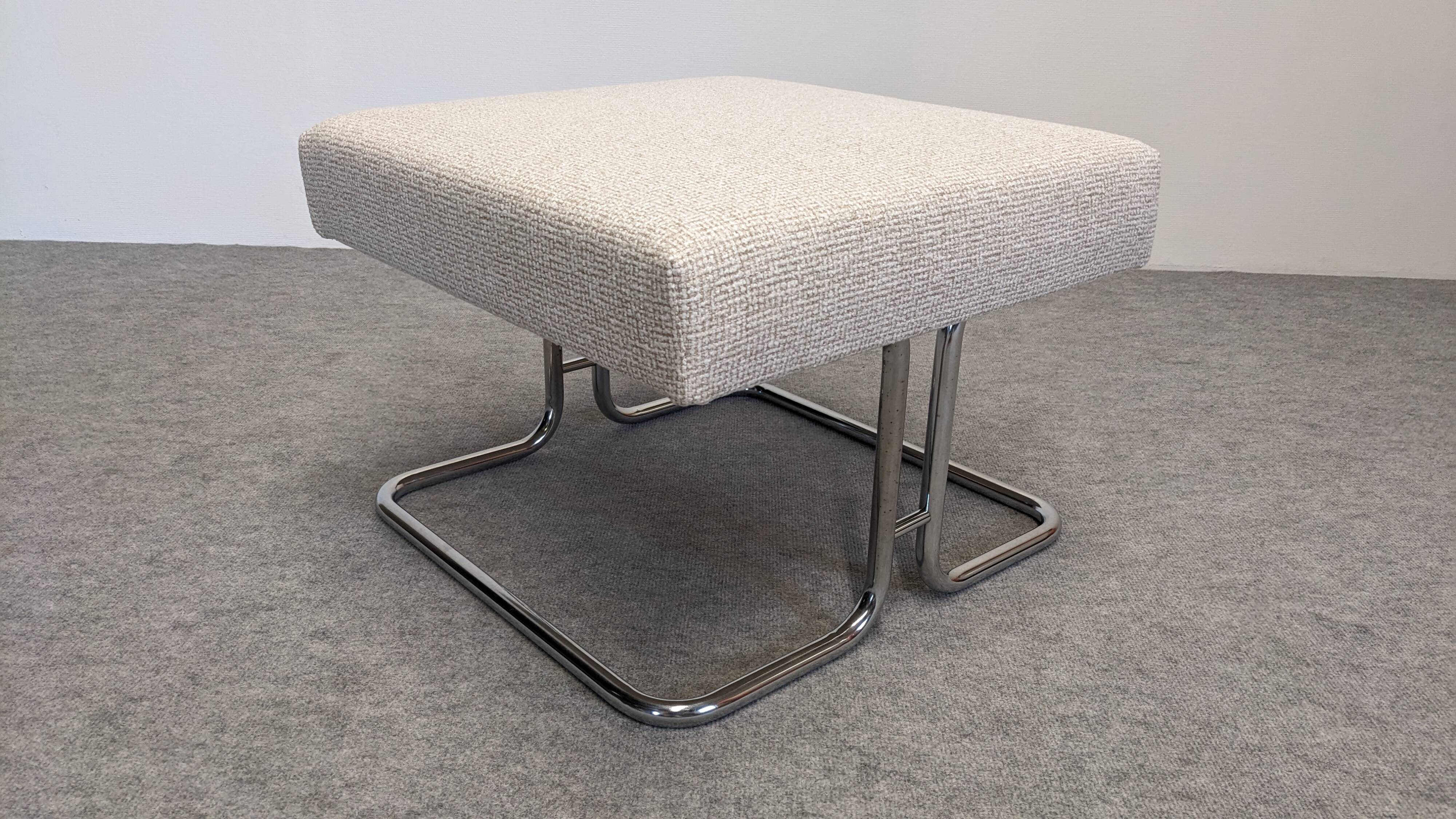 Low stool or tubular ottoman Space Age, France around 1970