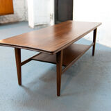 Table Scandinavian low 121cm