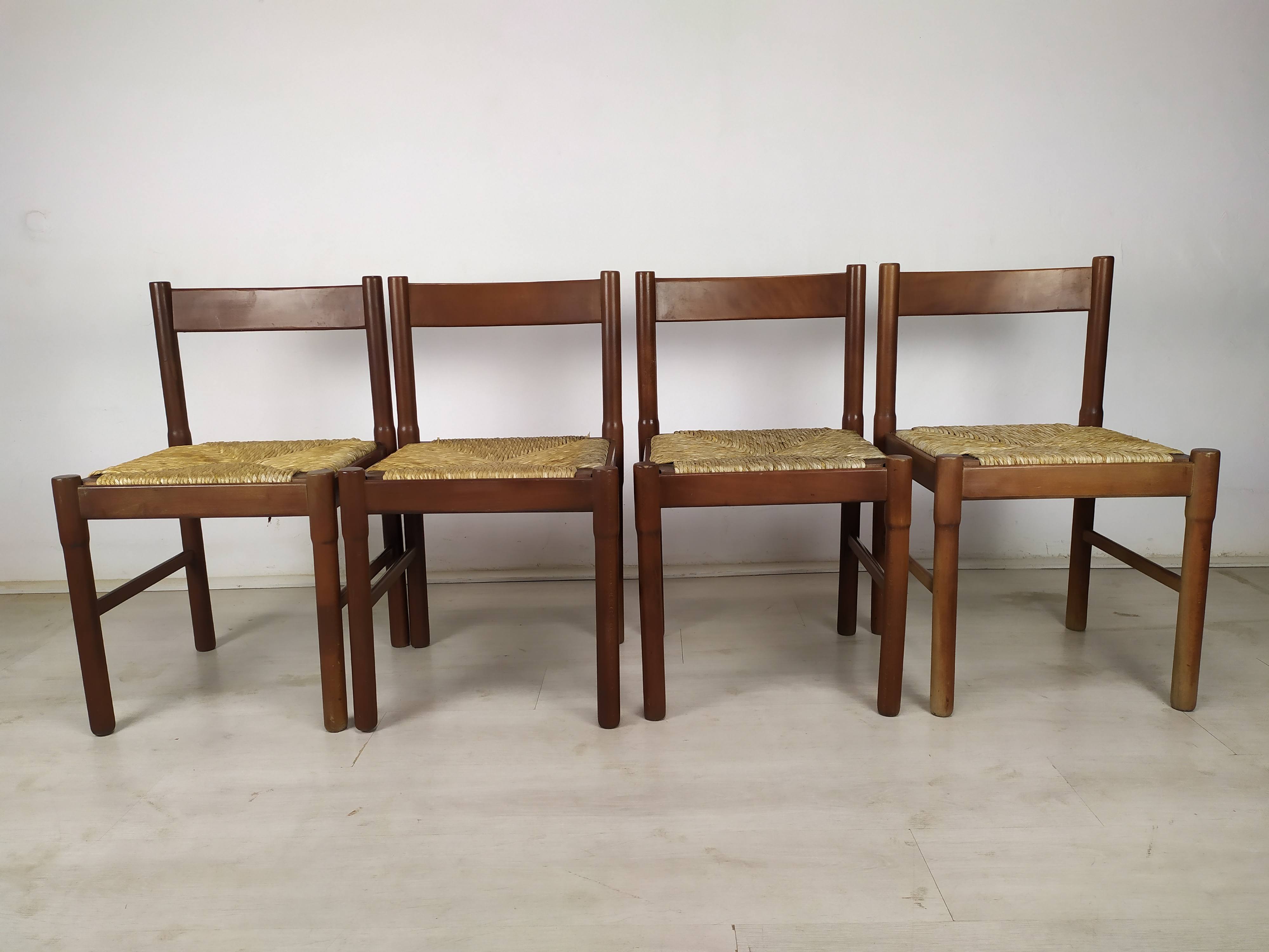 Vintage mulched chairs