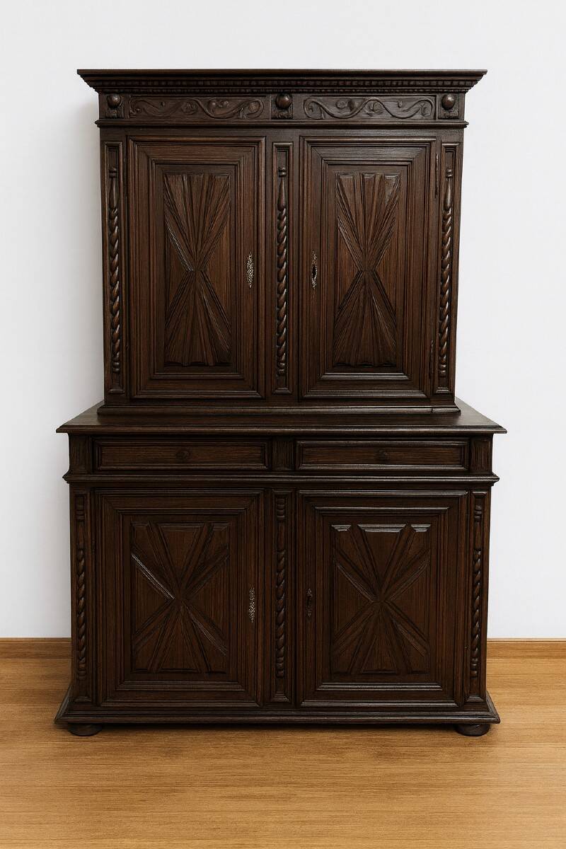 Four-panel buffet from the Louis XIII period in solid walnut.