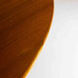 Large tulip table with wooden top by Eero Saarinen, Knoll International 1970s