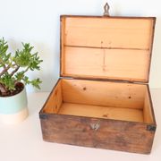 Wooden pre-war box with metal handle