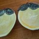 Ensemble de 2 petites coupelles Barbotine forme de citron