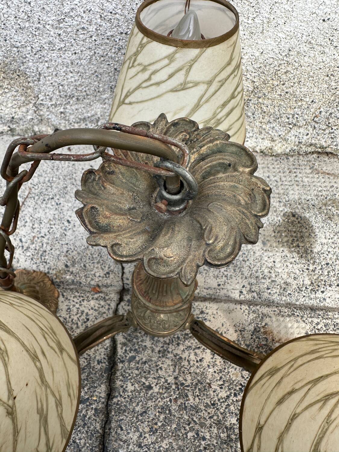 Antique Louis XV style chandelier in gilded bronze