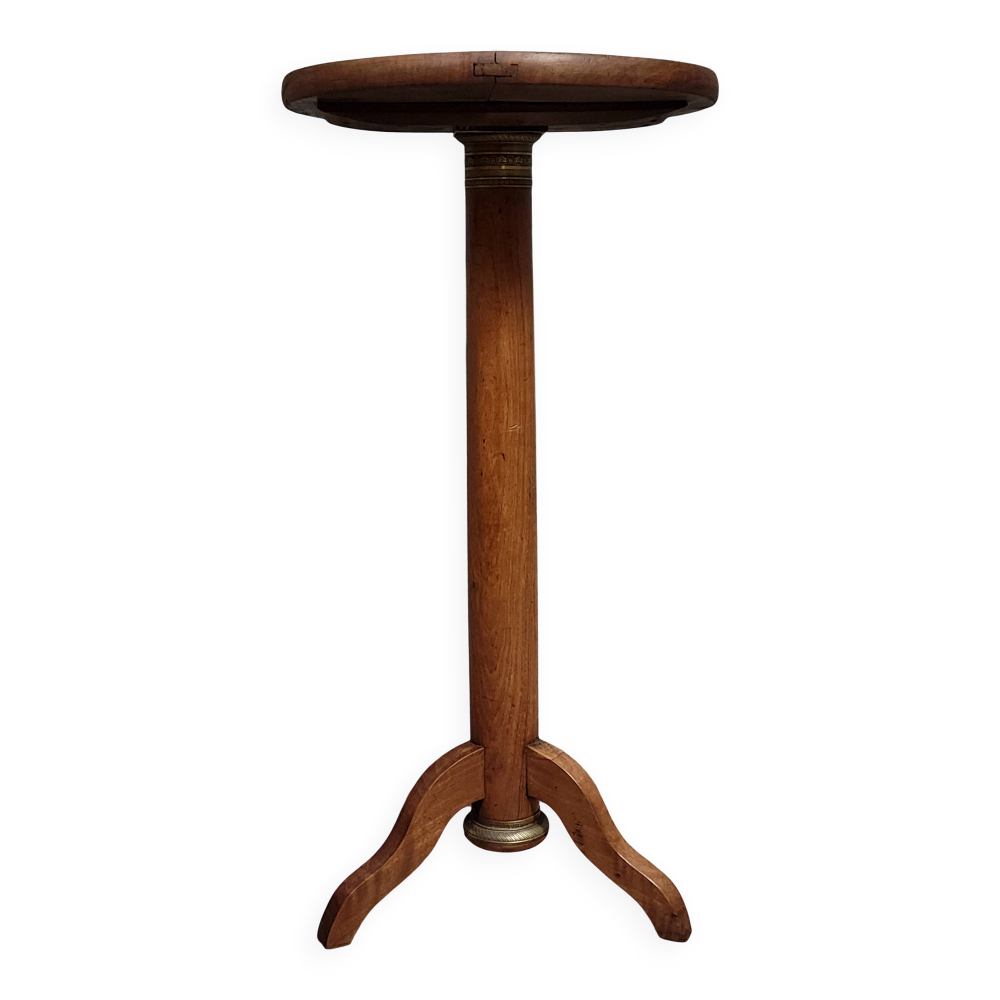 Empire period pedestal table in solid wood and gilt bronze