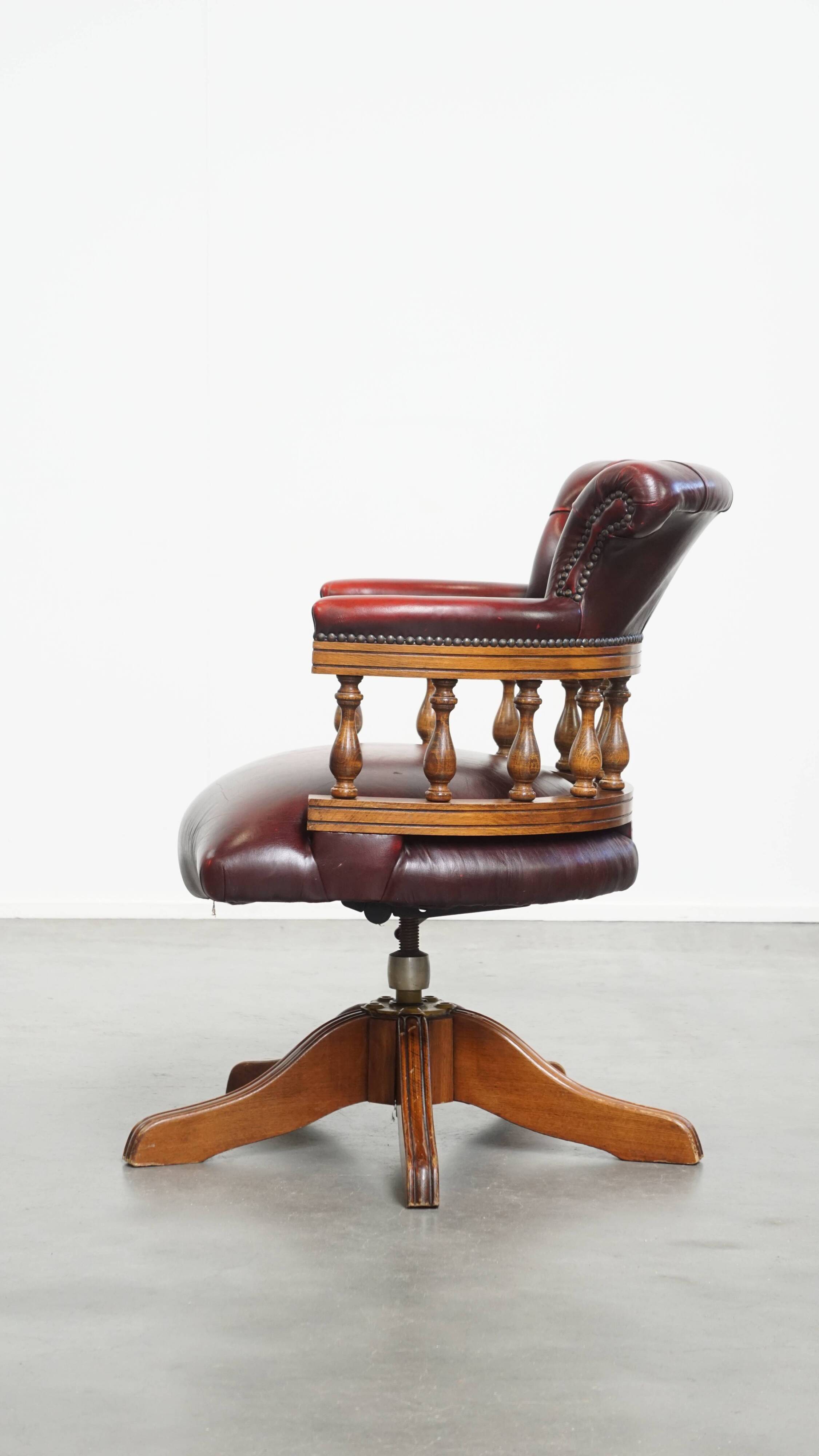 Red Cowhide Leather Chesterfield Office Chair in English Style