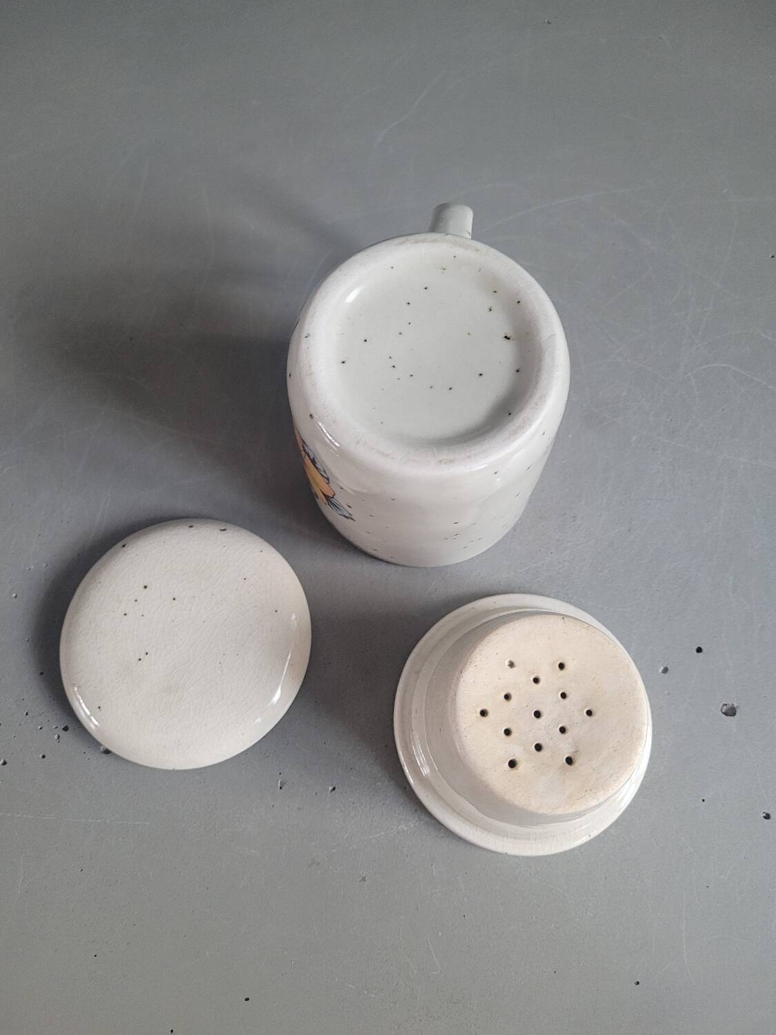 Tasse à thé vintage avec filtre et couvercle