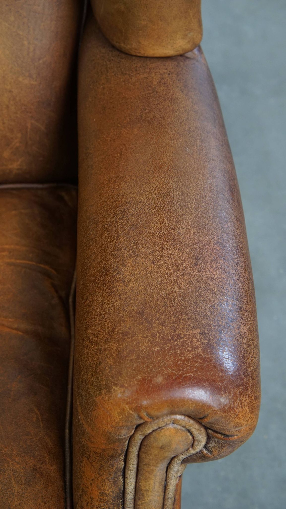 Fauteuil à oreilles vintage en cuir de mouton