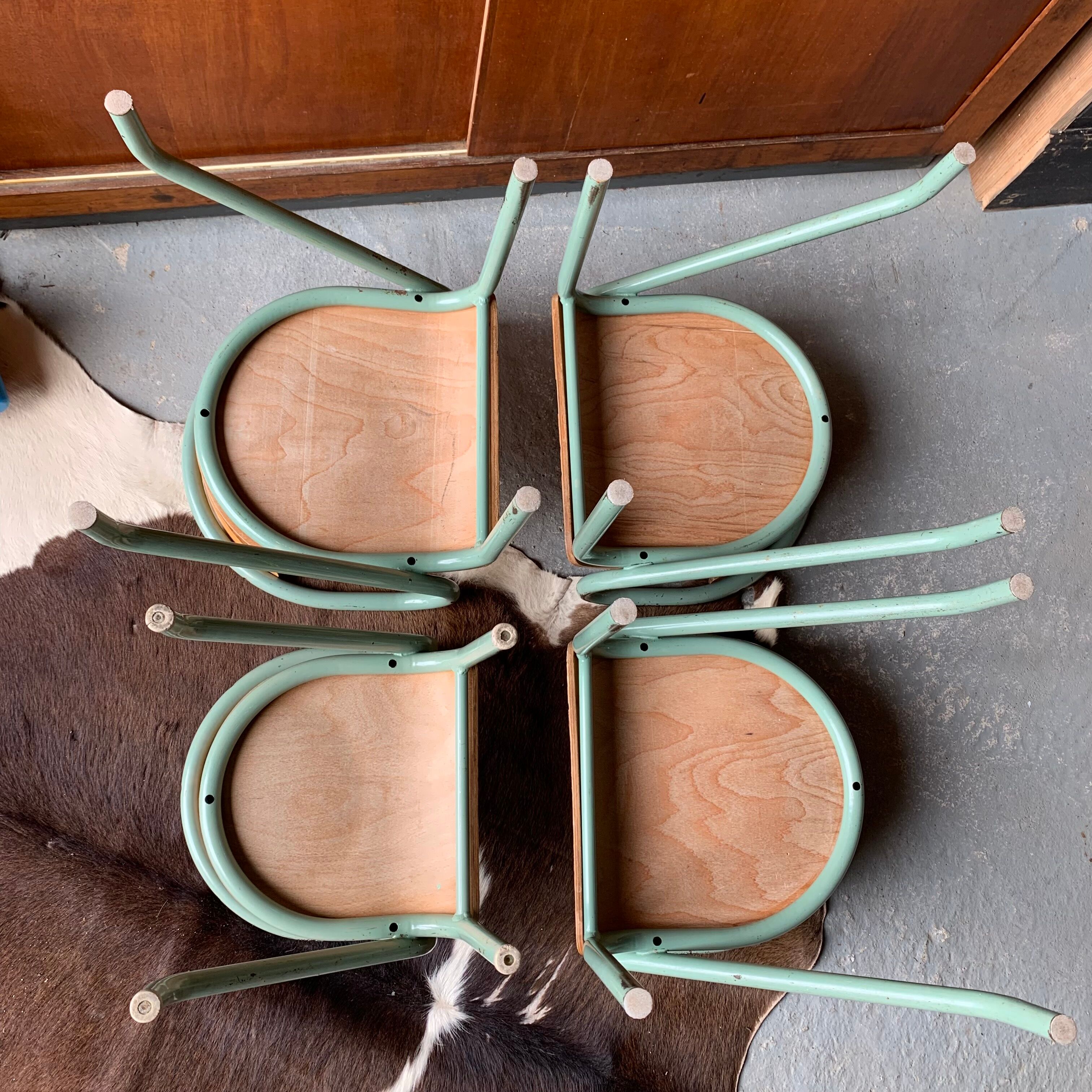Lot de 4 chaises enfant en bois & métal