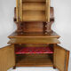 Buffet Art Nouveau en acajou sculpté et vitraux, vers 1900