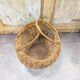 Panier boule en rotin tressé à anse