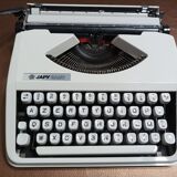 Japy Baby typewriter white as new