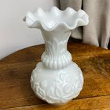 Portieux vase in white opaline