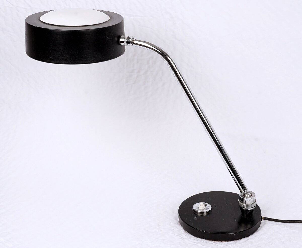 Desk lamp - maison jumo - model 900 - period: 20th century - circa: 1973