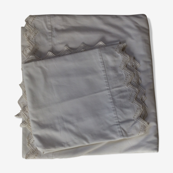 Drap et 2 taies d' oreiller, bordure brodée main