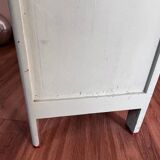 Green Parisian Buffet