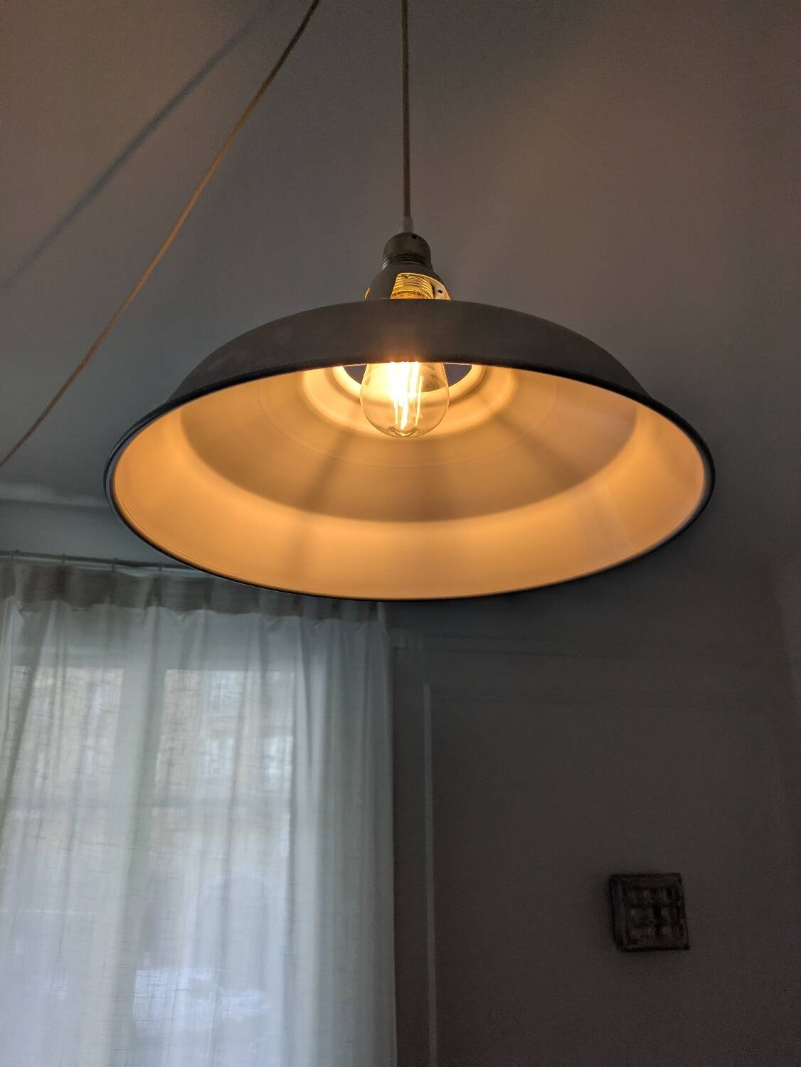 Industrial white metal pendant light