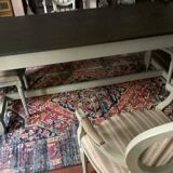 Farm table