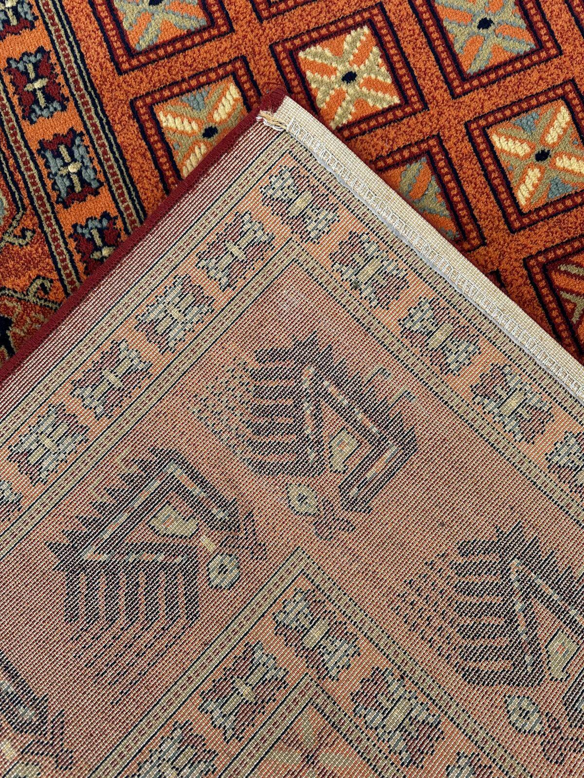 Large oriental rug 2m x 3m