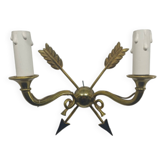 Empire style arrow wall light