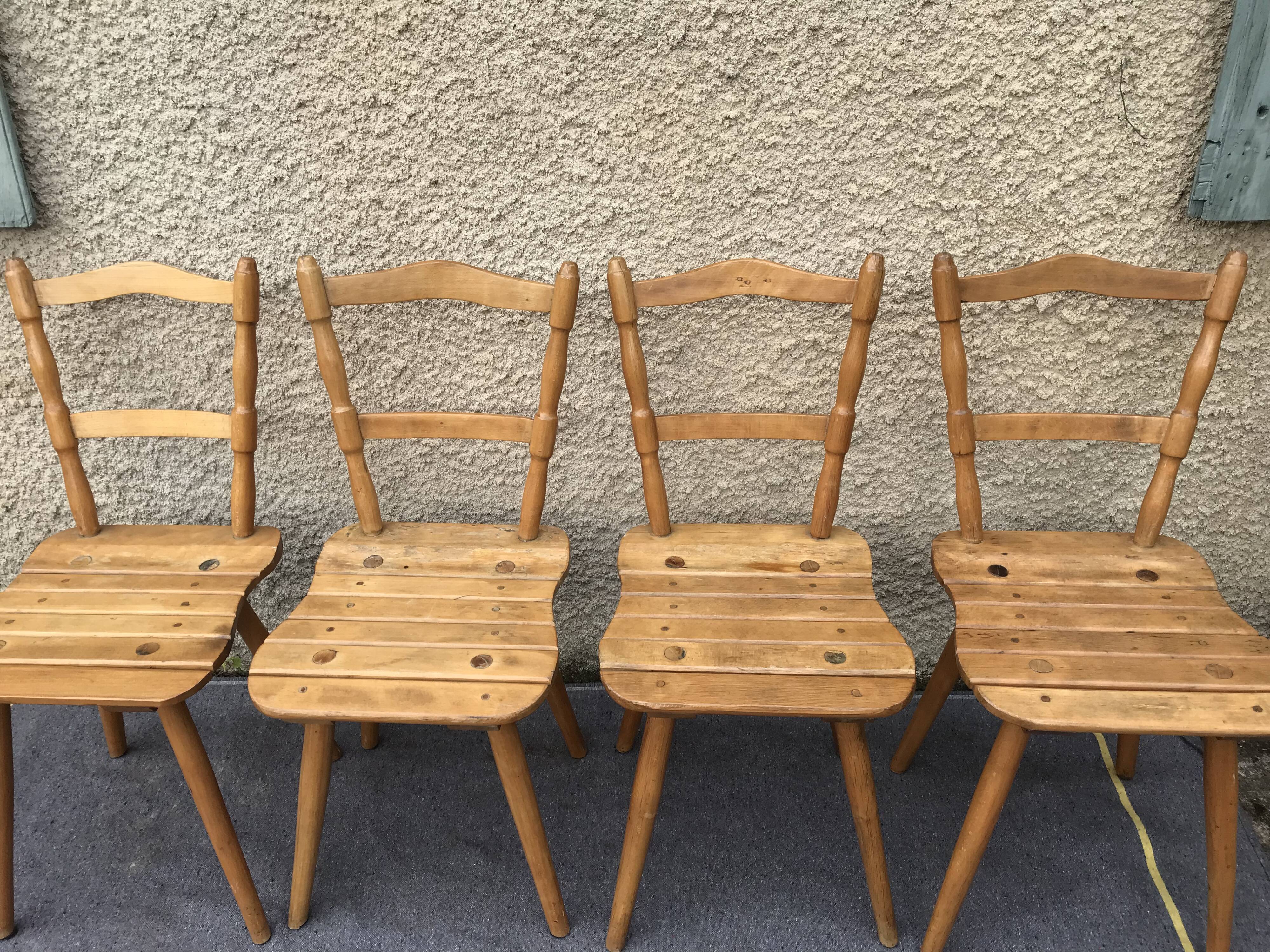 Set of 4 Vintage Beech Chairs Bistro Country Feet Compass