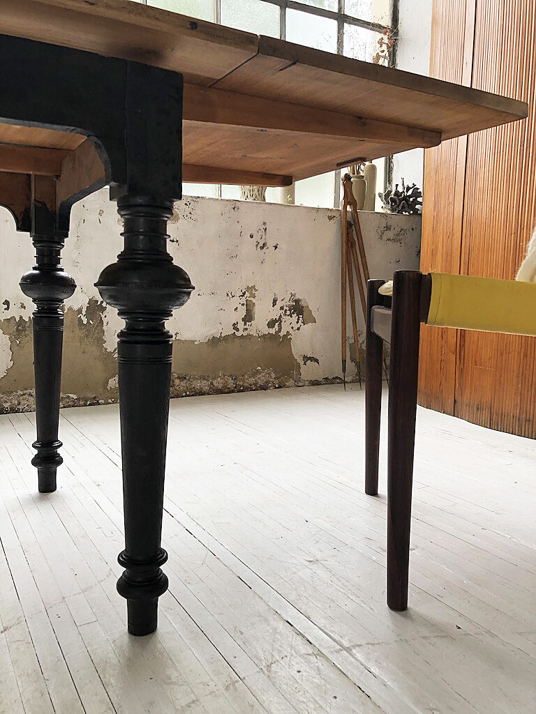 Ancient oak farm table with extensions 218 cm