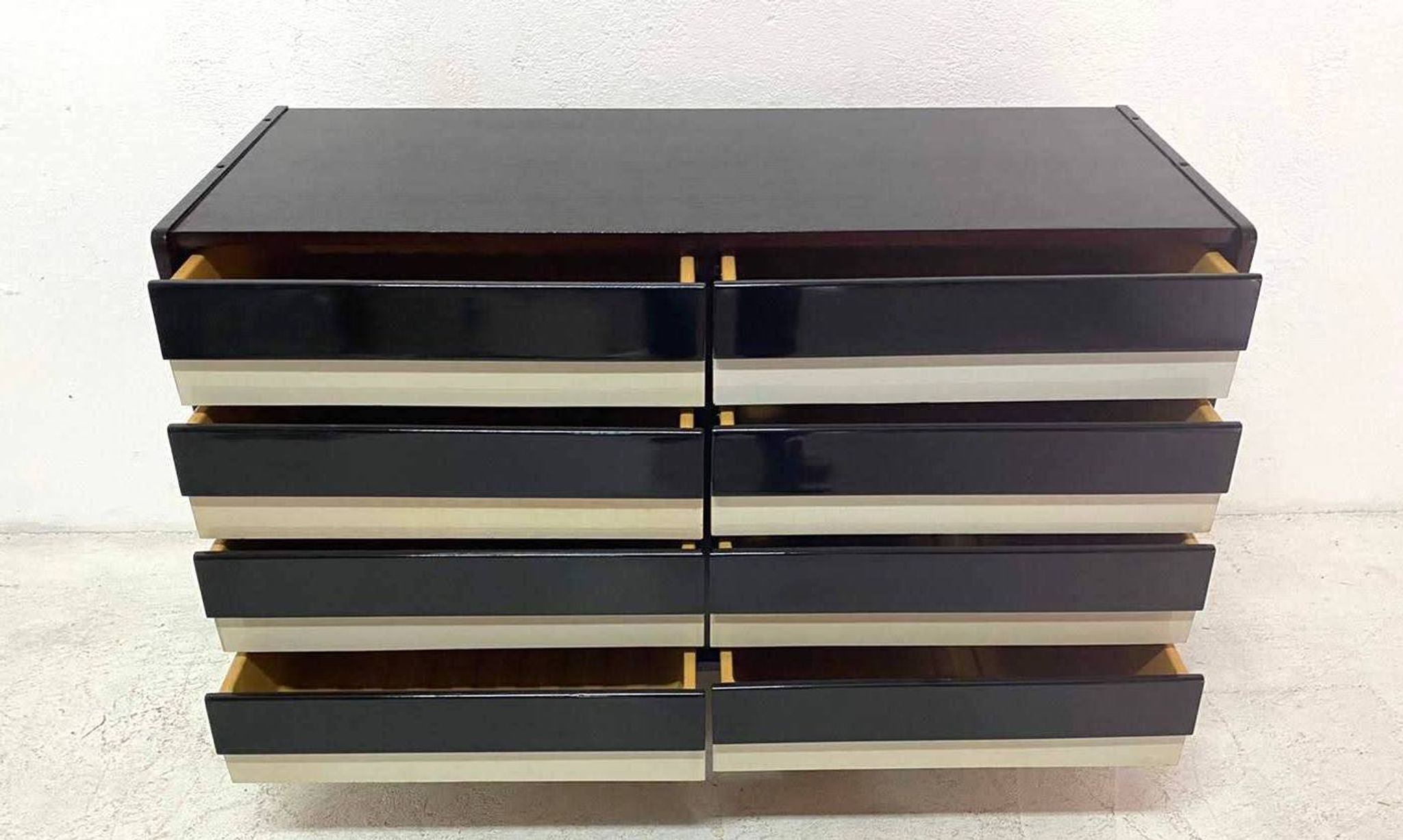 Dresser par Jiri Jiroutek for Interier Praha