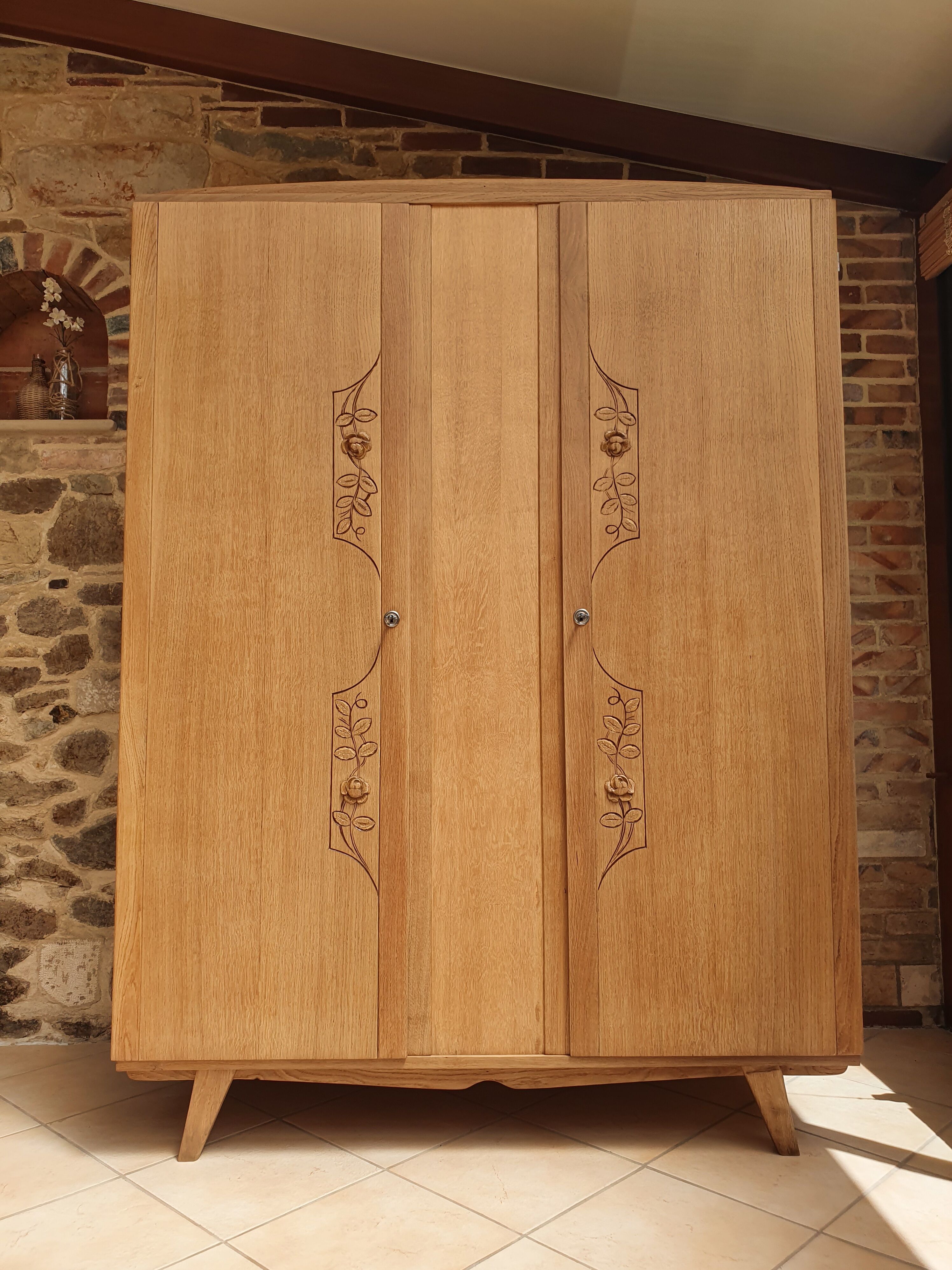 Art Deco Parisian wardrobe