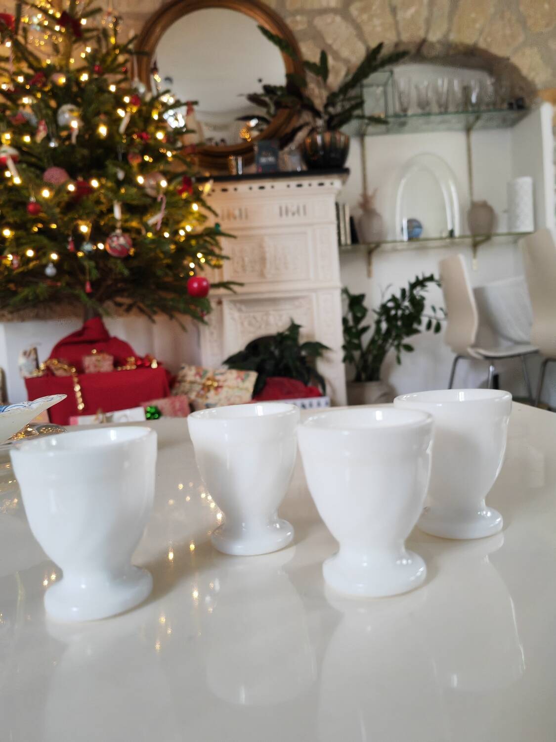 Vintage Arc egg cups