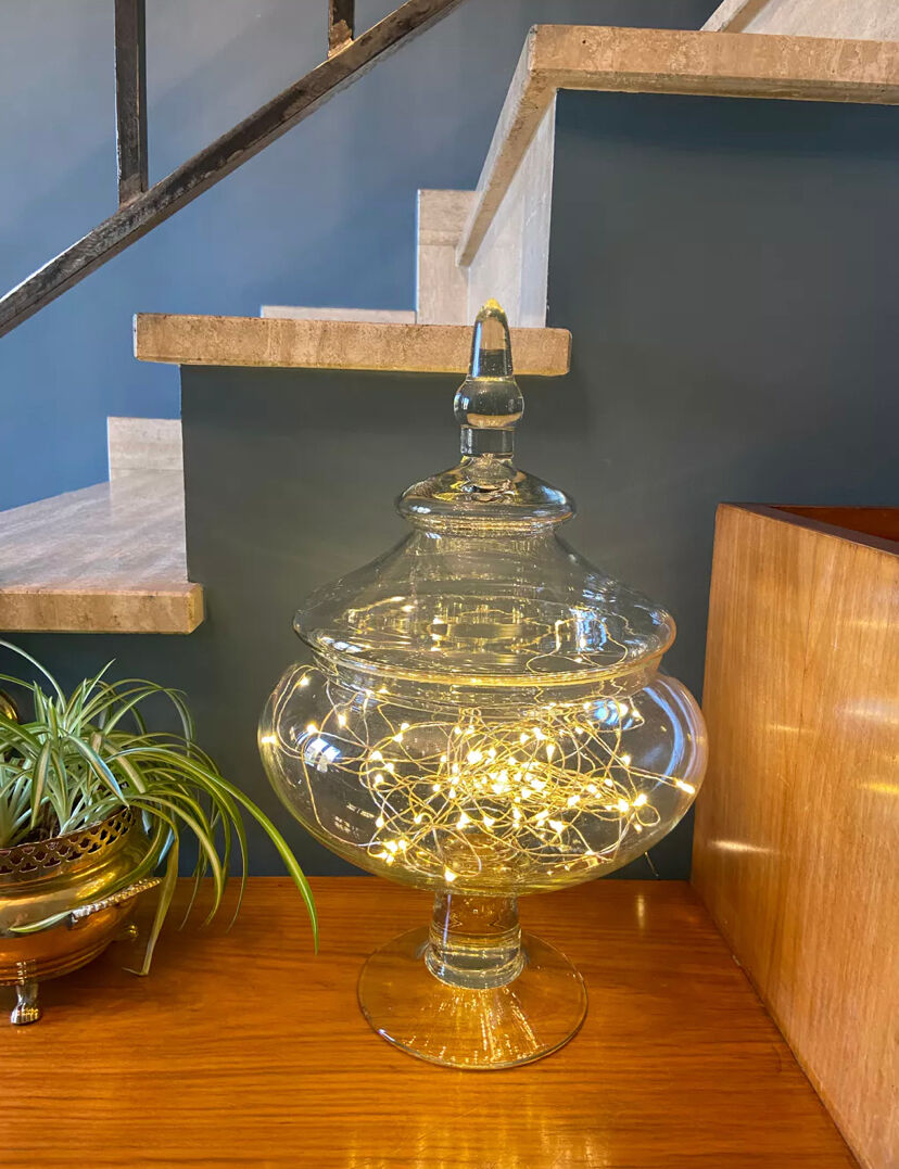 Christmas Pop-up 2022 - Glass jar on pedestal