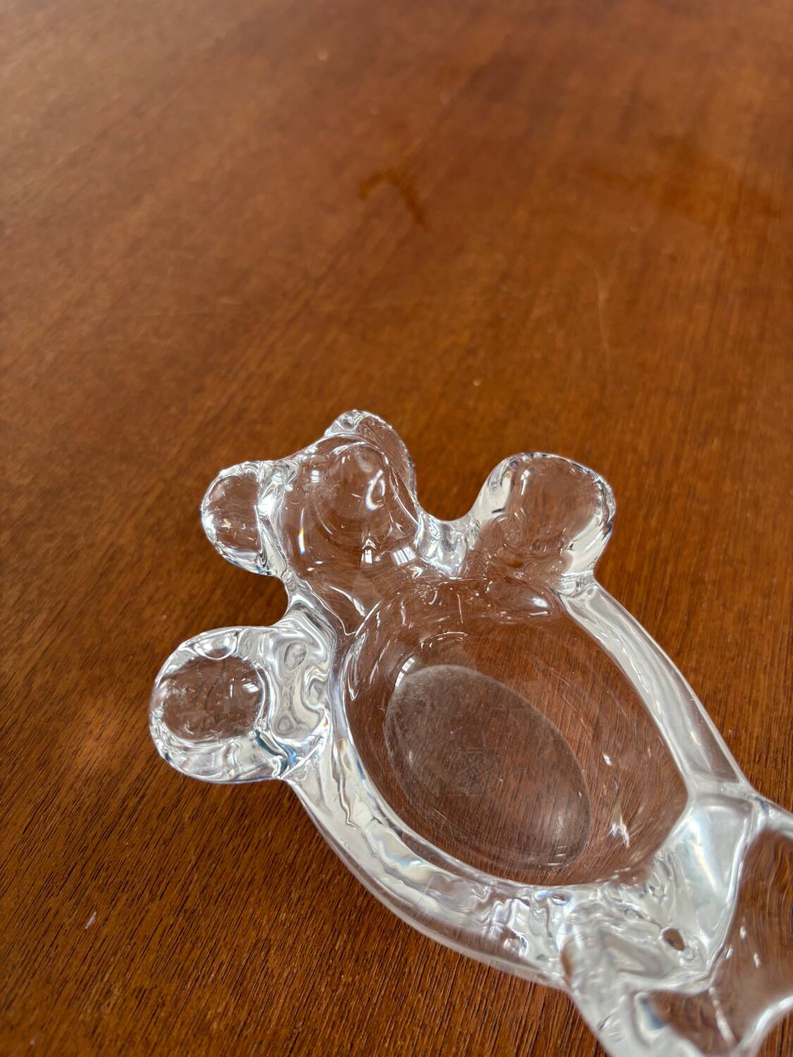Cendrier vintage en forme d'ours en cristal de Vannes
