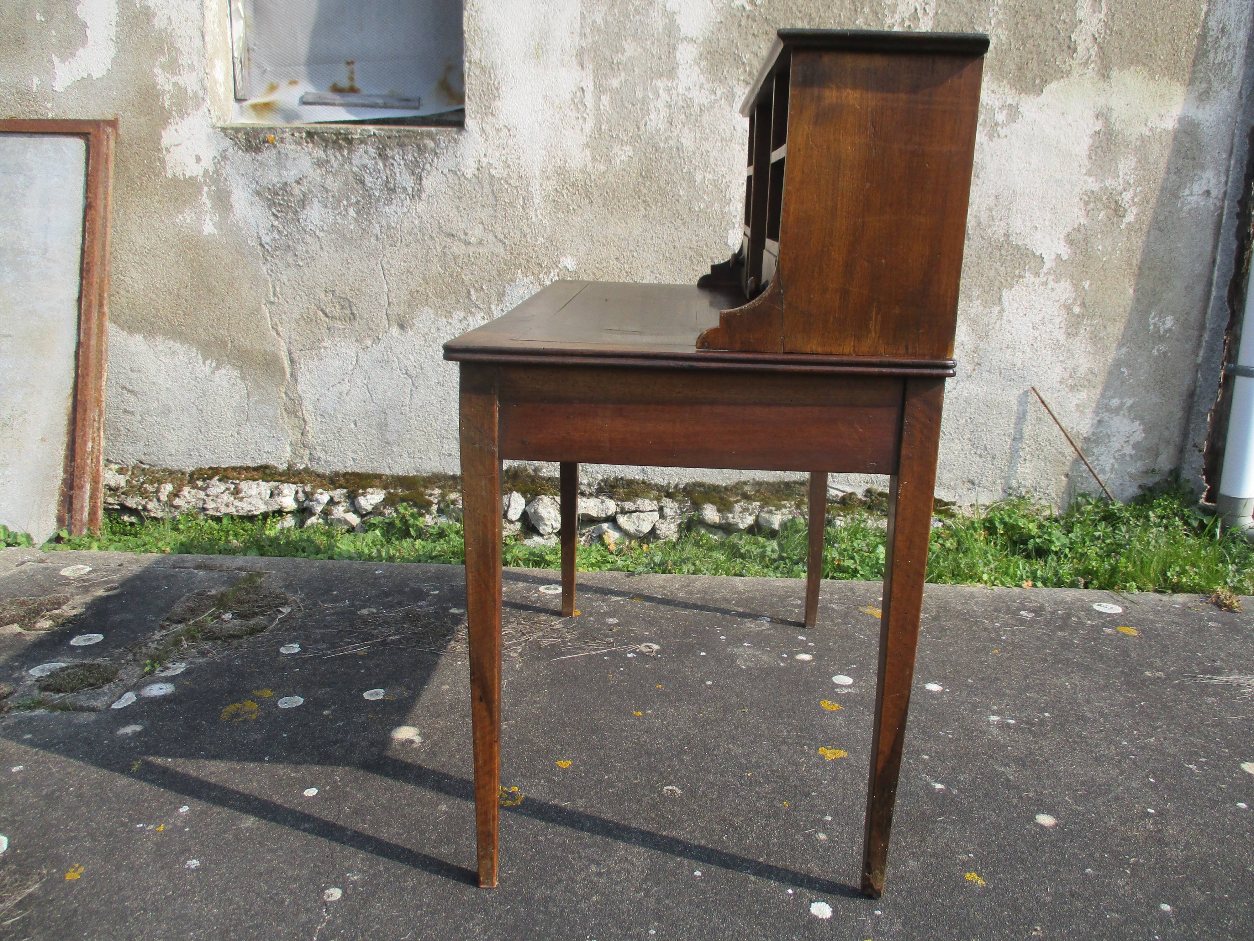 Walnut Secretary Stepped XIXth century Louis Philippe