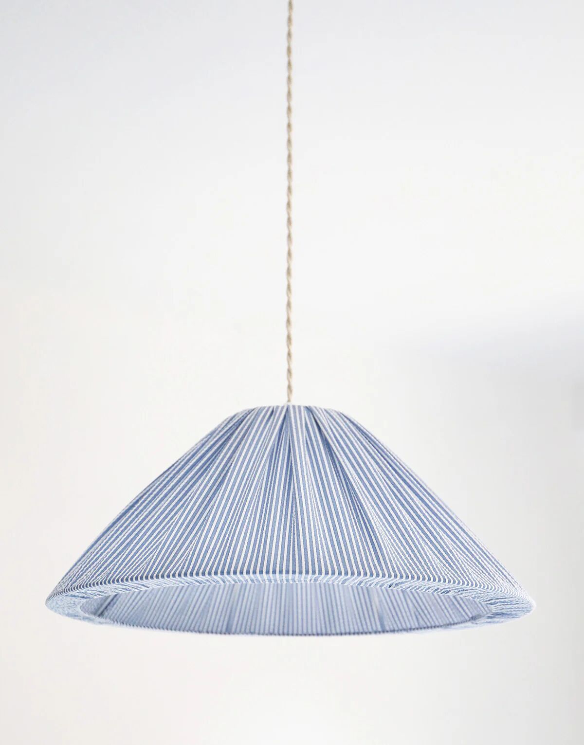 Conical suspension fine stripes Malala "marine"