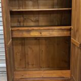 Walnut wardrobe 19th cty