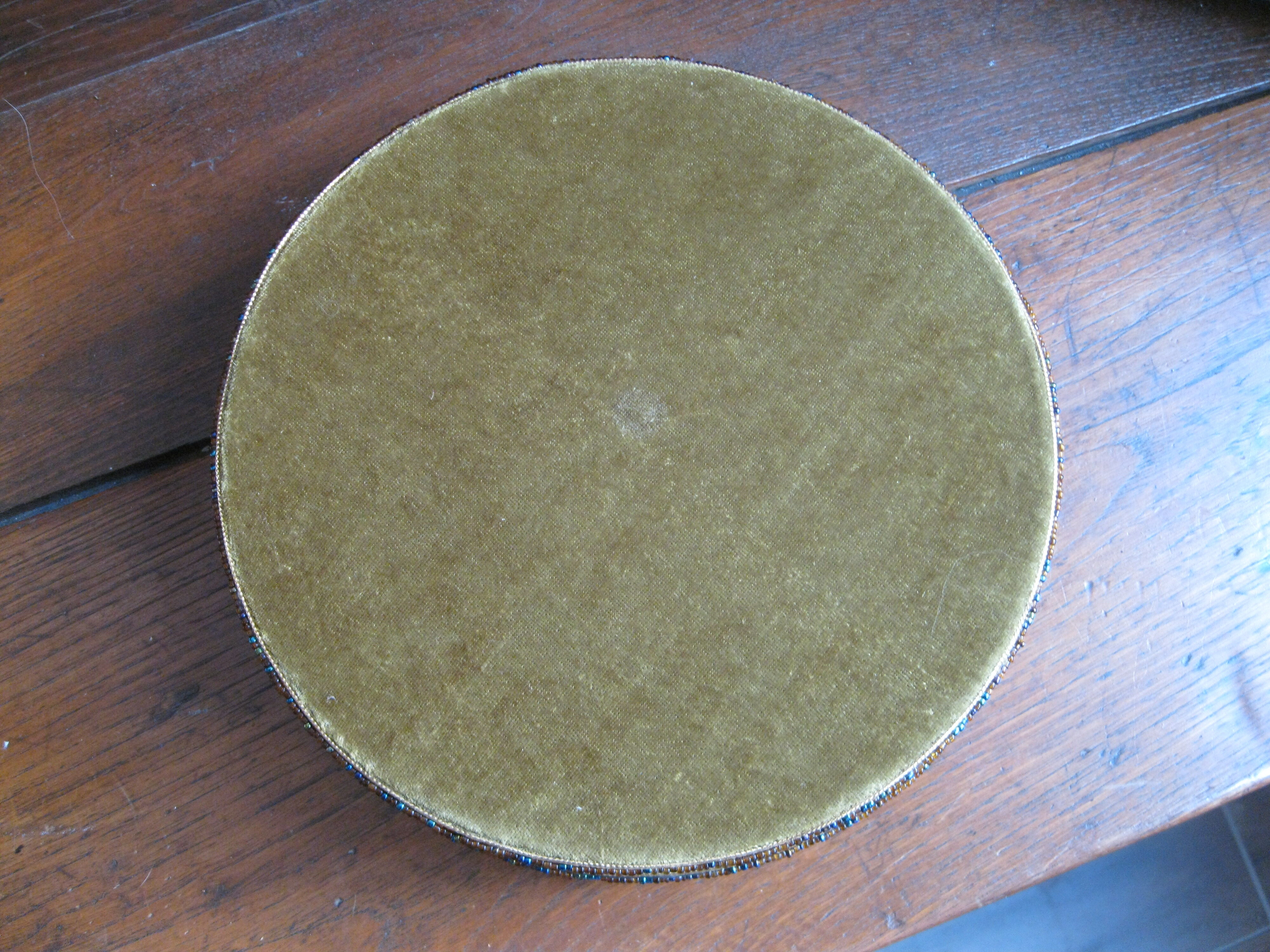 Box fabric fabric velvet beads