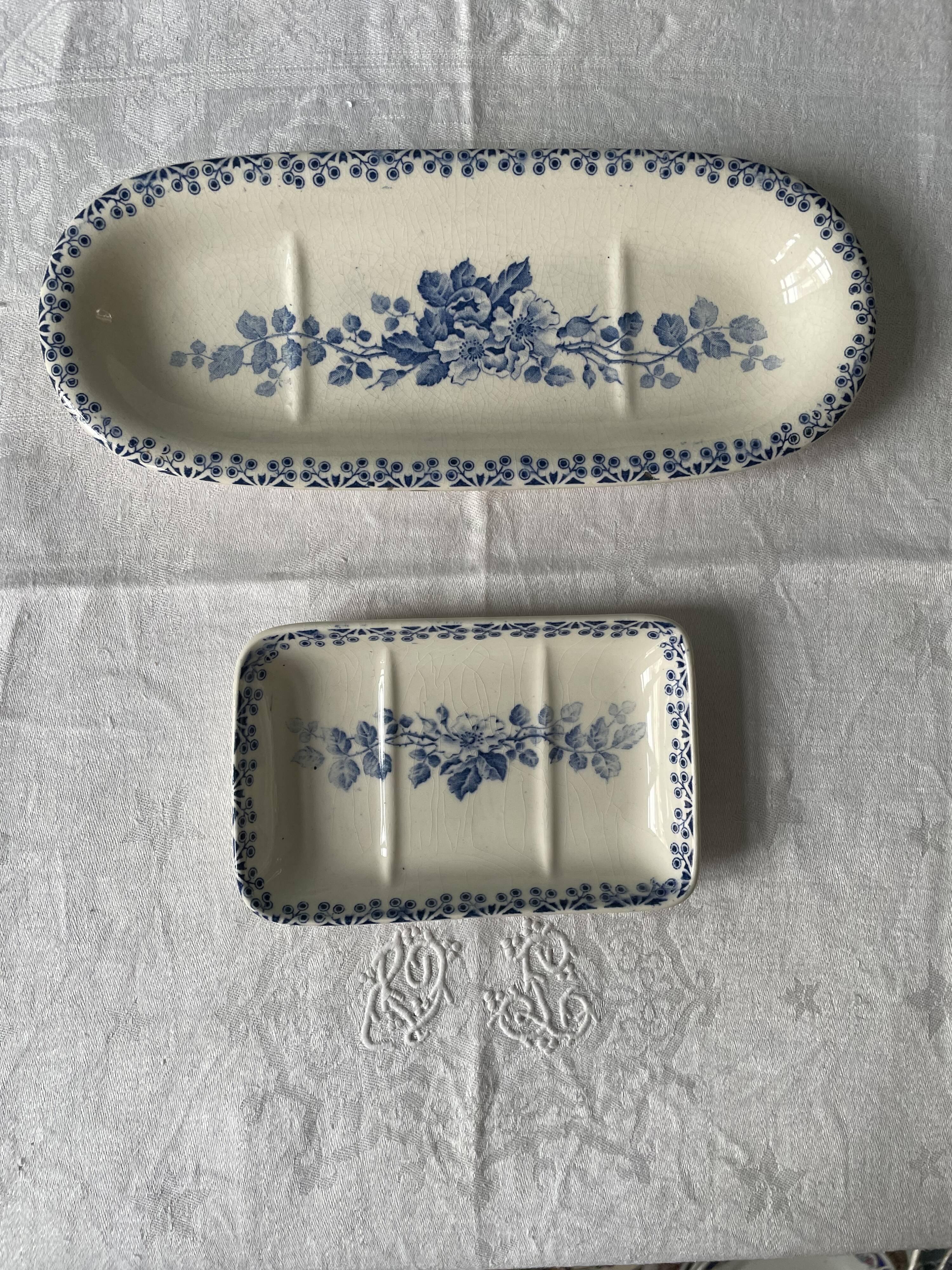 Set of a soap dish and a comb holder Terre de Fer 1900