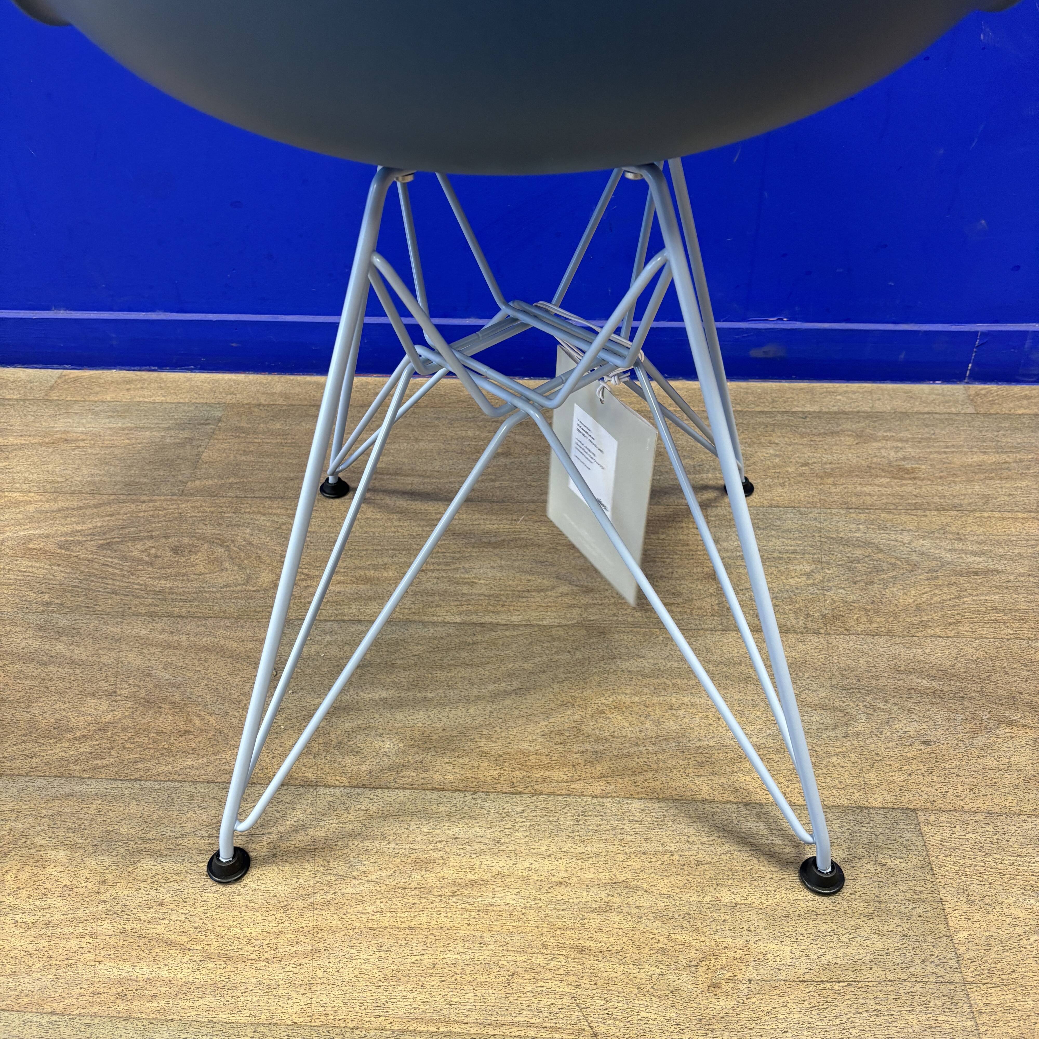 Eames DSR Colors Chair Sky Blue Legs / Sea Blue Shell - Vitra